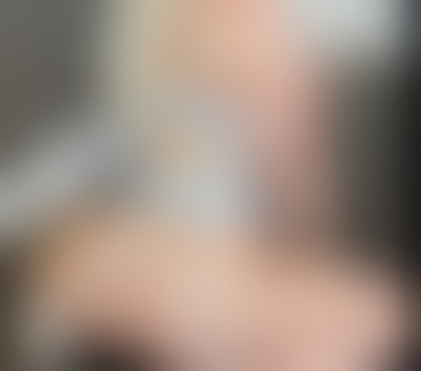 Escorts East London East Ham - East London - Photos for PARTY BLONDE MILF IN BARKING ❤️