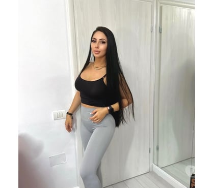Escorts Epsom Epsom and Ewell - Photos for Bety new on town !!! No rush!!