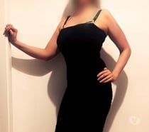 British Busty Blonde Slim Waist Book Now