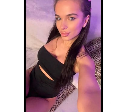  Escorts Tooting Bec South West London - Photos for EMA PARTY GIRL REAL PHOTO 💯🎉