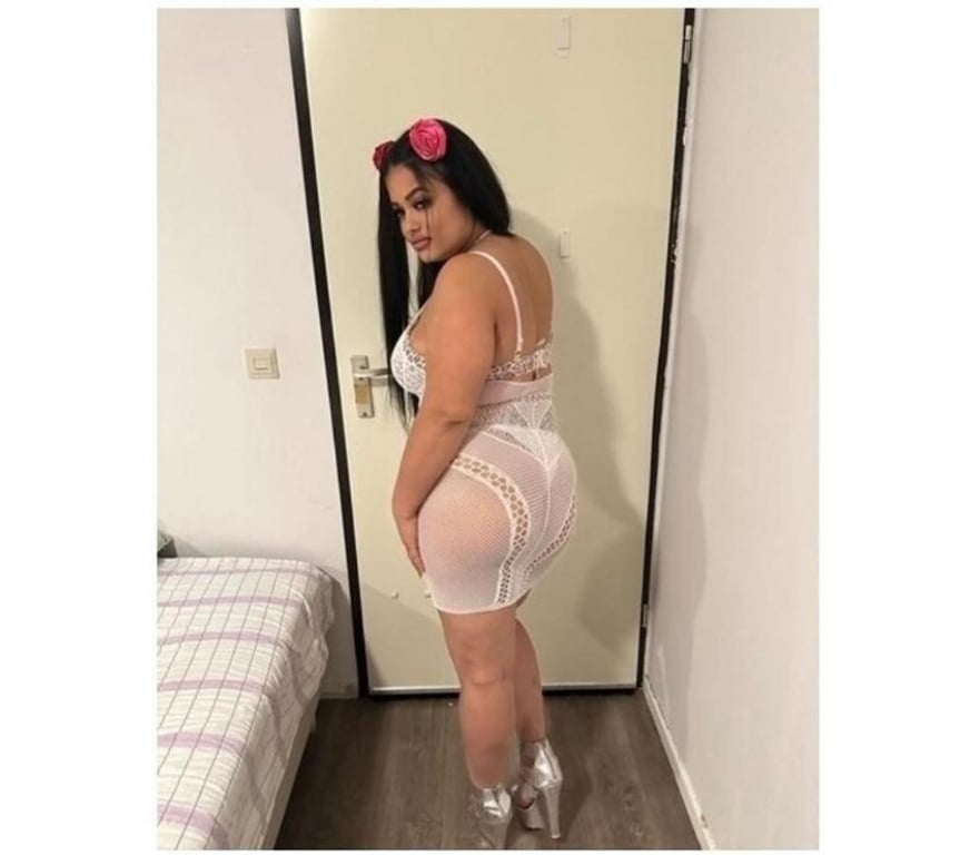 Escorts West Midlands Birmingham - Photos for Brunette girl new your city 💦💯 sexy lady