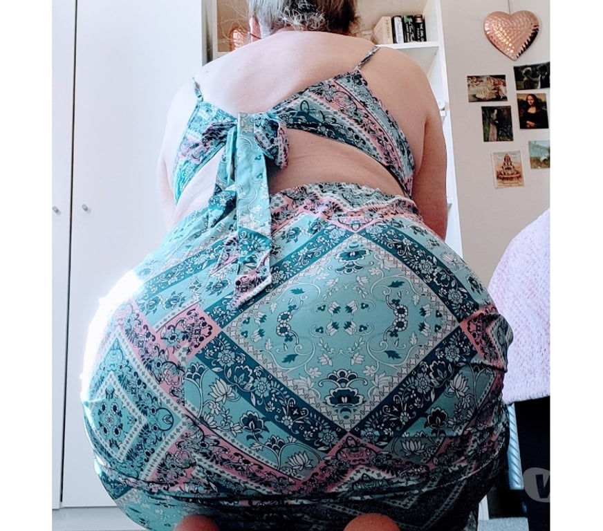 Adult Entertainment Norfolk Norwich - Photos for Rachel queen of curves online only