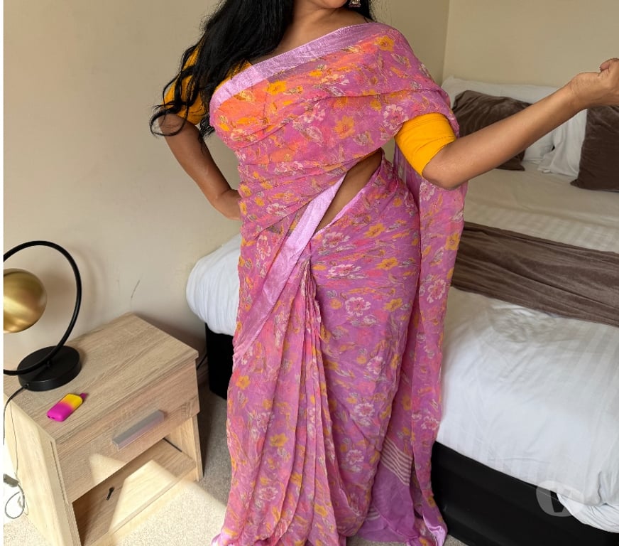 Escorts Bedfordshire Luton - Photos for Indian Tamil Girl Sameera New In Luton - WhatsApp Me