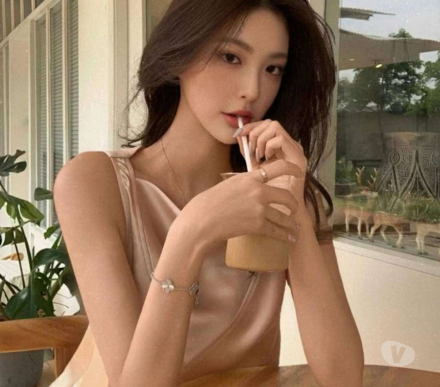 Escorts West Midlands Birmingham - Photos for Sexy Abby - Asian student - First time in Birmingham