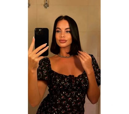 Escort London Luton Airport Luton - Photos for Hi I m Lola vax