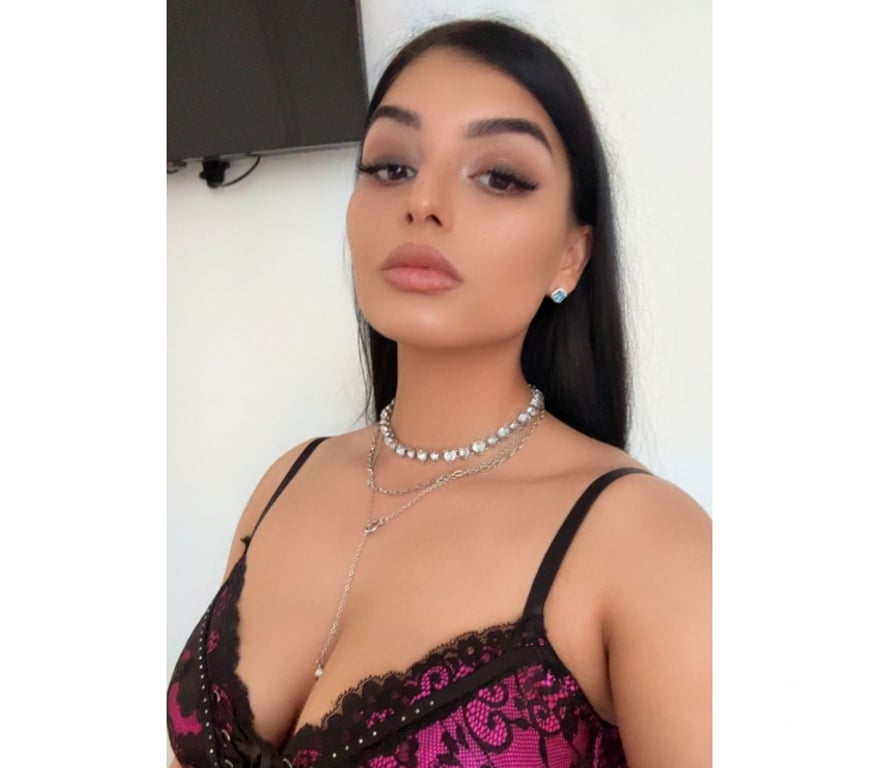 Escorts Warrington Warrington Town Centre - Warrington - Photos for PARTY GIRL INCALL OUTCALL 24 7 REAL PHOTOS 100%