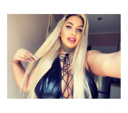  Escorts & Erotic Massage Birmingham City Centre Birmingham - Photos for Anet new girl full service no extras 🤭😇