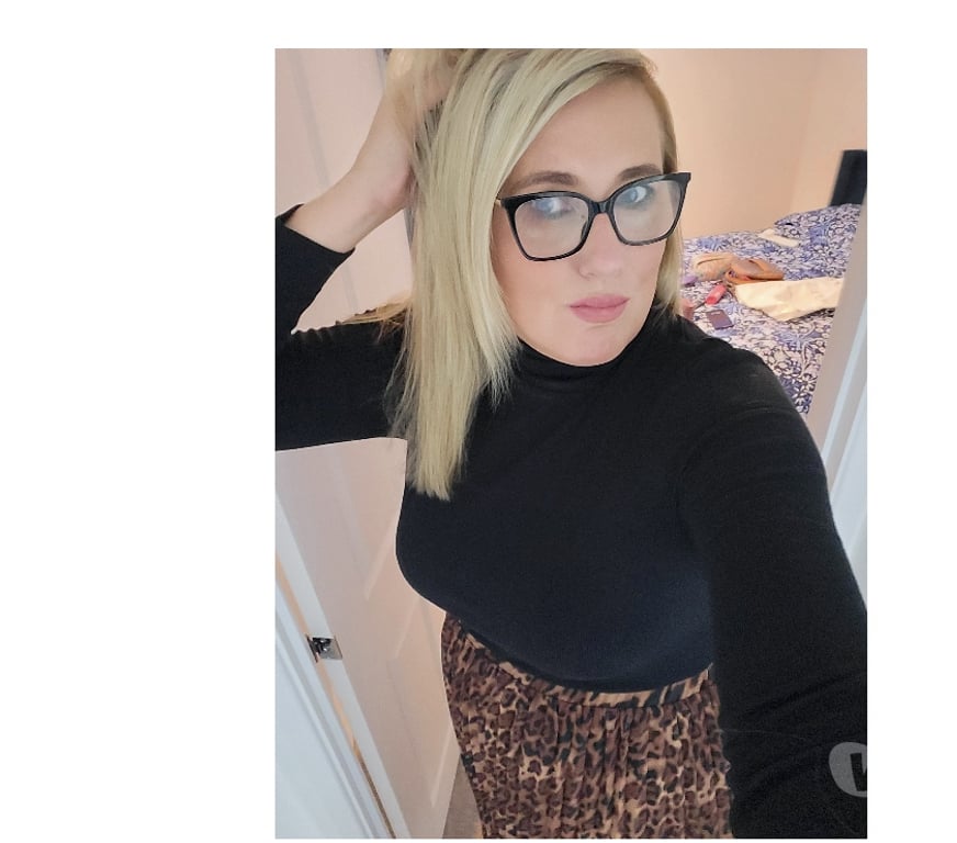 Adult Entertainment Leicestershire Leicester - Photos for Rachel curvy milf online only