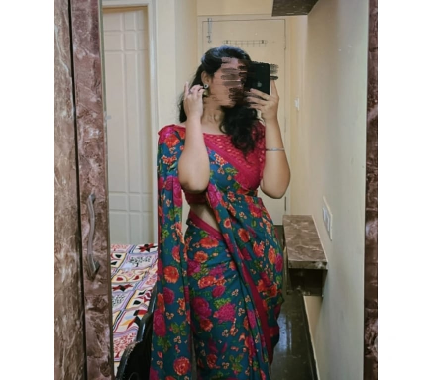Escorts East London Canary Wharf - East London - Photos for Divya Indian tamil girl new in town