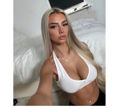 Escort Hull City Centre Hull - Photos for Hot girl new in town best experience 💯