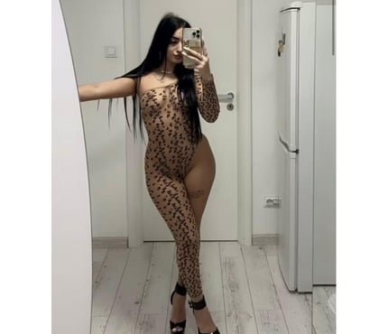 Fantasy Escorts & Erotic Massage Woking Town Centre Woking - Photos for ♥️Luxury Escort♥️Jasmine♥️New