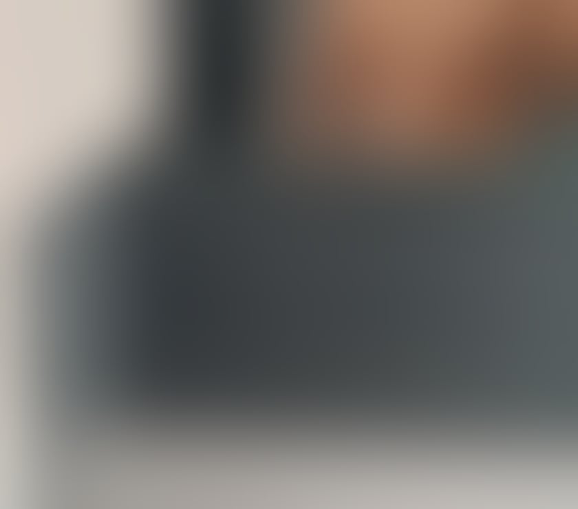 Escorts South East London Bromley - Photos for Confident. Energetic. Unforgettable.