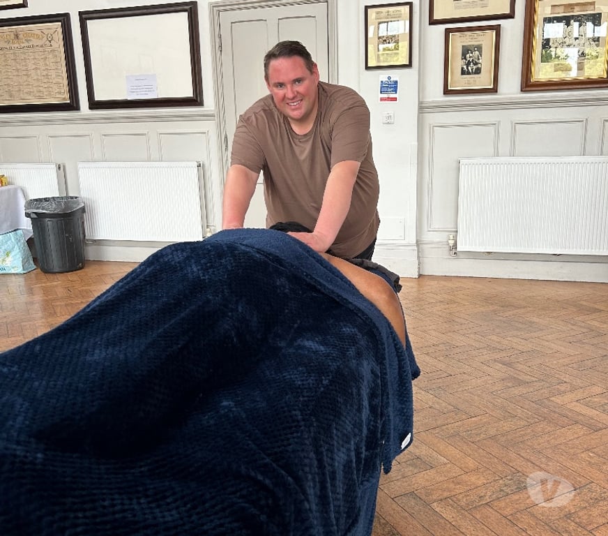 Full body massage South West London Tooting Broadway - South West London - Photos for Male Massage Therapist