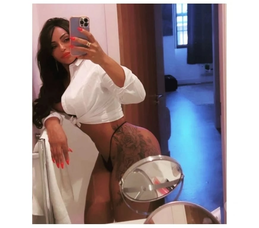 Escorts Falkirk Falkirk Town Centre - Falkirk - Photos for HOT NEW EBONY YASMIM!! BEST FUN IN TOWN!!
