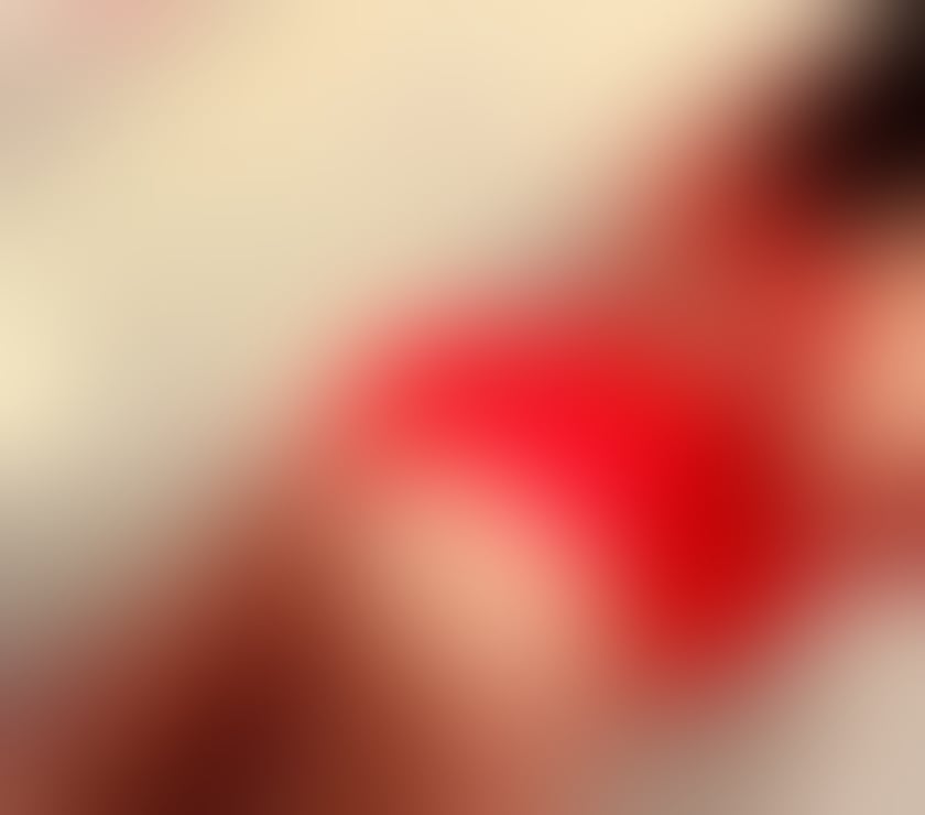 Escorts West Yorkshire Leeds - Photos for PETITE PERISIAN BUSTY BRUNETTE