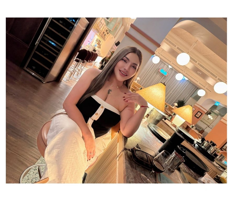 Escorts Hampshire Winchester - Photos for Sensual Zindy Thai