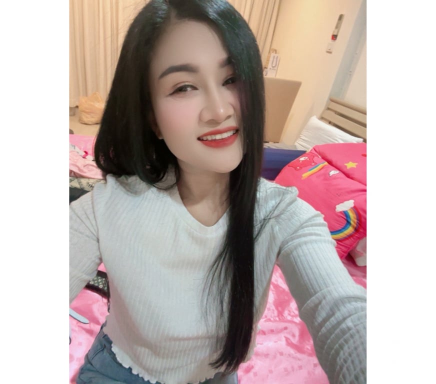 Escorts Hampshire Basingstoke and Deane - Photos for Tiny Thai Minny - new , 100% real :)