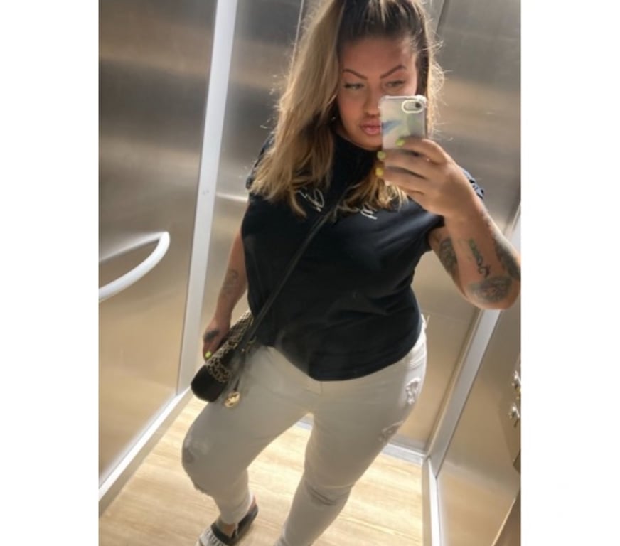 Escorts Surrey Runnymede - Photos for Megan Few days in Egham 😍👋❤️ check out