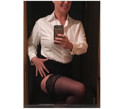  Escorts & Erotic Massage Aberdeen City Centre Aberdeen - Photos for Luciana Stunning Mature