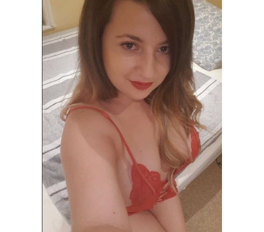 Escorts Slough Slough Town Centre - Slough - Photos for Lovely Amy xxxxxx