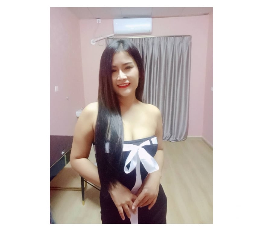 Escorts Greater Manchester Bolton - Photos for 🥰 Sarah Thai girl good service in BL1 ☎️ 07301401878