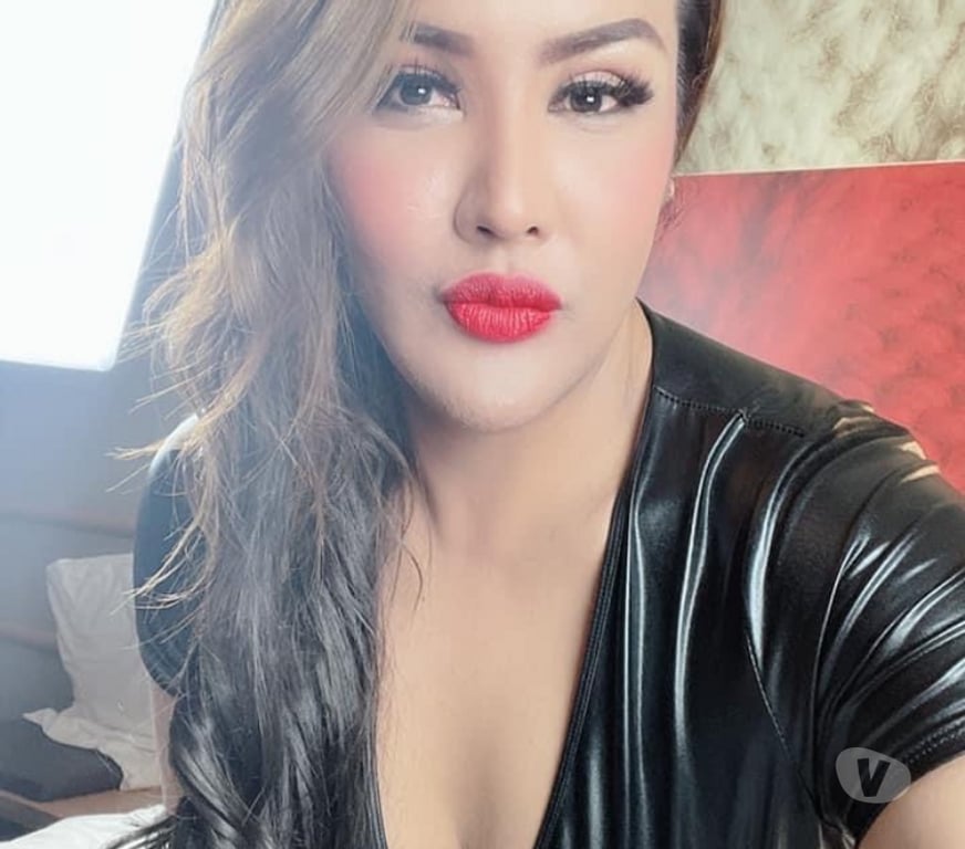 Escorts West Yorkshire Kirklees - Photos for Sexy Busty Thai TS Ladyboy with a Lovely Surprise in Town x