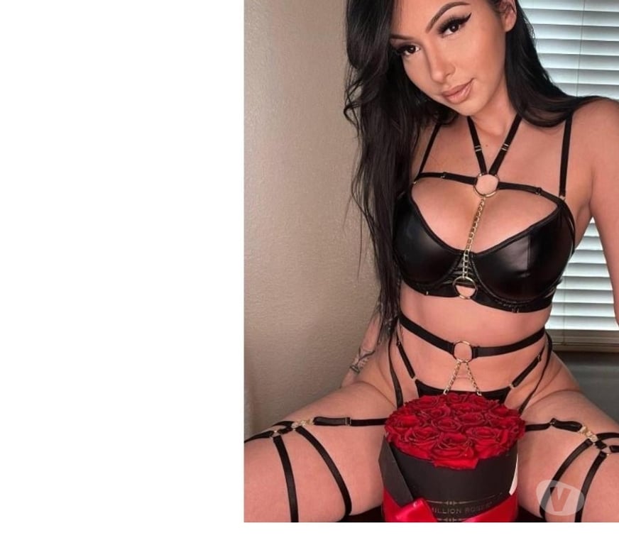 Escorts Derbyshire Derby - Photos for NEW IN TOWN COLOMBIAN PARTY GIRL💯FULL SERVICES ❤️