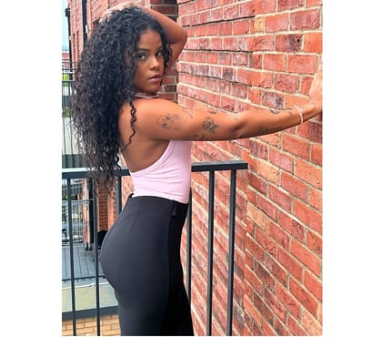 Escorts Barking Barking and Dagenham - Photos for Gabriela brasileira skinny with big ass curly hair