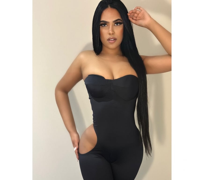 Escorts Cardiff Cardiff City Centre - Cardiff - Photos for Bia Brazil 🍑 brunett big ass 🔥