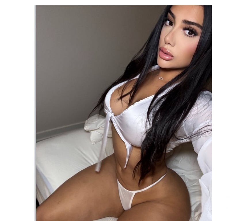 Escorts West Midlands Coventry - Photos for Hot PartyGirl big ass lais