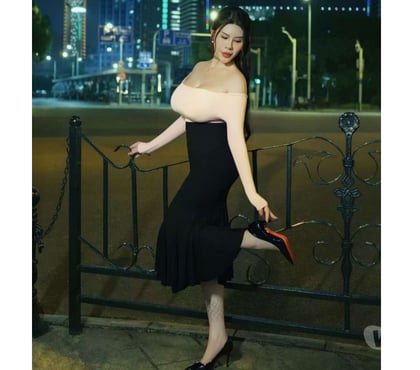 Escort Manchester City Centre Manchester - Photos for Tall, tattooed and curvy – for the gentleman with taste