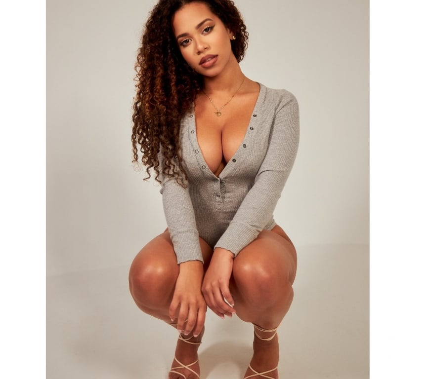 Escorts Central London King`s Cross - Central London - Photos for Real Pics! Cris Fitness Model** PARTYGIRL**
