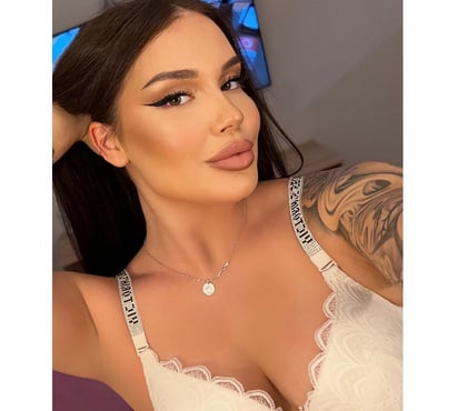 Escorts Ilford Redbridge - Photos for JULYA 🚘AVAILABLE 24 7 ✅ PARTY GIRLS OUTCALL ONLY🚘
