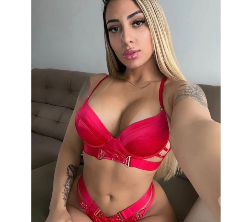 Escorts South Yorkshire Sheffield - Photos for HOT LUANNA🔥 BRAZILIAN BEAUTY 🇧🇷❤️‍🔥