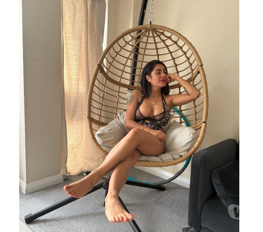 Escorts South West London Kingston upon Thames - Photos for Nice and sexy girl