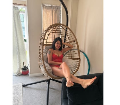Escorts and Massages Surbiton Kingston upon Thames - Photos for Nice and sexy girl