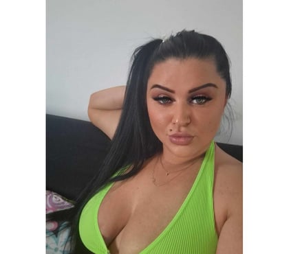 Escorts Canning Town East London - Photos for Michelle Curvy🍒🍑