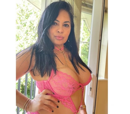 Escort Windsor Windsor and Maidenhead - Photos for sammy hot girl party🔥🍾🇧🇷🇧🇷