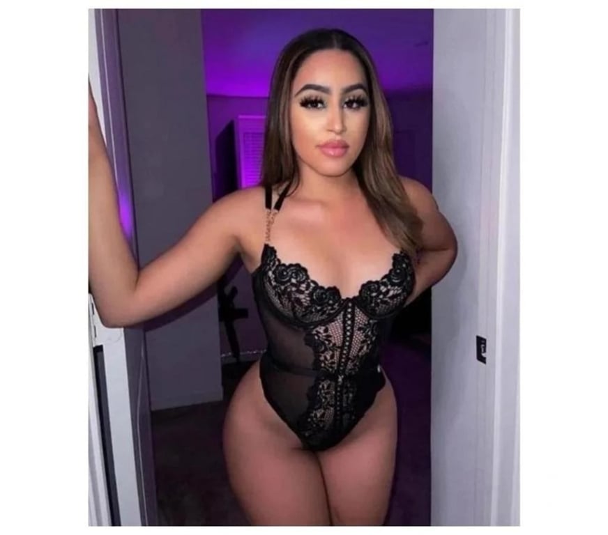 Escorts South East London Elephant and Castle - South East London - Photos for Ornella๐ NEW IN TOWN