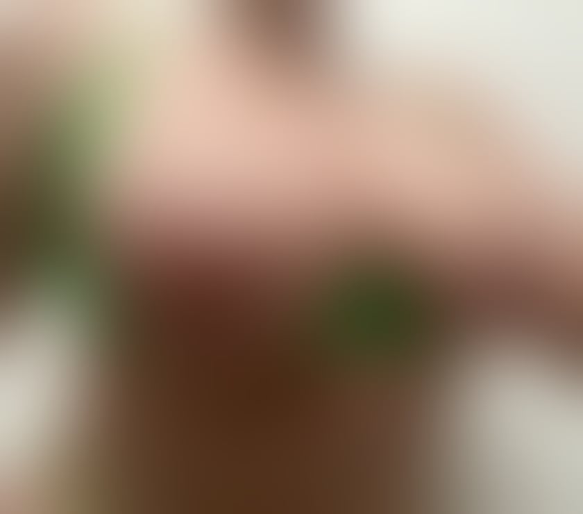 Escorts West Yorkshire Bradford - Photos for 100% White British English Independent Mature