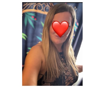 Escort Farnborough Rushmoor - Photos for ENGLISH, BLONDE ESSEX MILF *2 girl DUO bookings AVAILABLE*