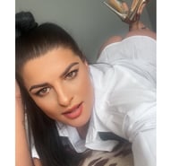 ✨Lara✨ party girl - out call only
