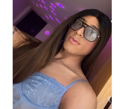 Escorts and Massages Leeds City Centre Leeds - Photos for 🍑Crossdresser Bella Brazilian Xl💄 party 🥳