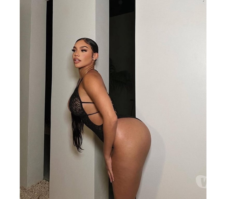 Escorts Lancashire Preston - Photos for Amazonian Queen 👑 – Exotic Ebony Beauty from Brazil
