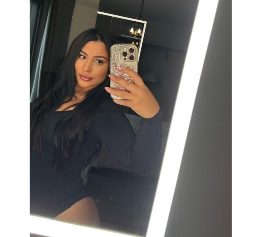 Escorts Bristol Bristol City Centre - Bristol - Photos for JHULLY FIRST TIME IN TWON ✨ REAL PIC ALL NATURAL✨