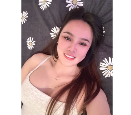 Escorts and Massages Chiltern Green Central Bedfordshire - Photos for Slim, Petite and sexy 😘 Thai Kimmie,Here till Sunday x