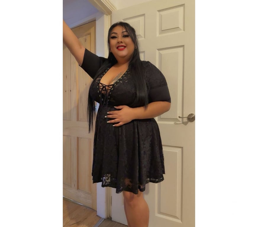 Escorts East London East Ham - East London - Photos for NEW 🍒🍑HOT CURVED LADY🍑💣