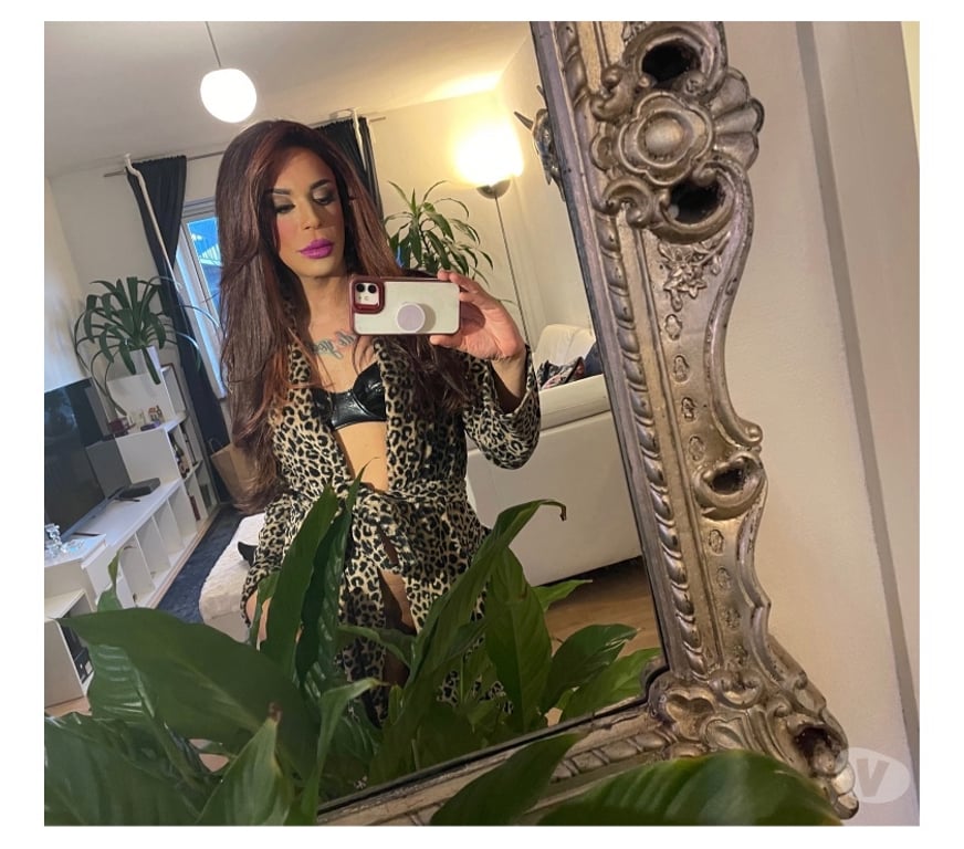 Trans Escorts South East London Croydon - Photos for PETIT TRANS DOMINICANA FOR FIRST TIME IN CROYDON! CR0