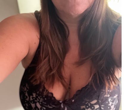  Escorts Colnbrook Slough - Photos for Emma in Colnbrook