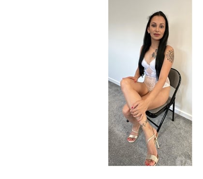 Escorts Wembley Brent - Photos for Aracely new paraguayan girl in town !